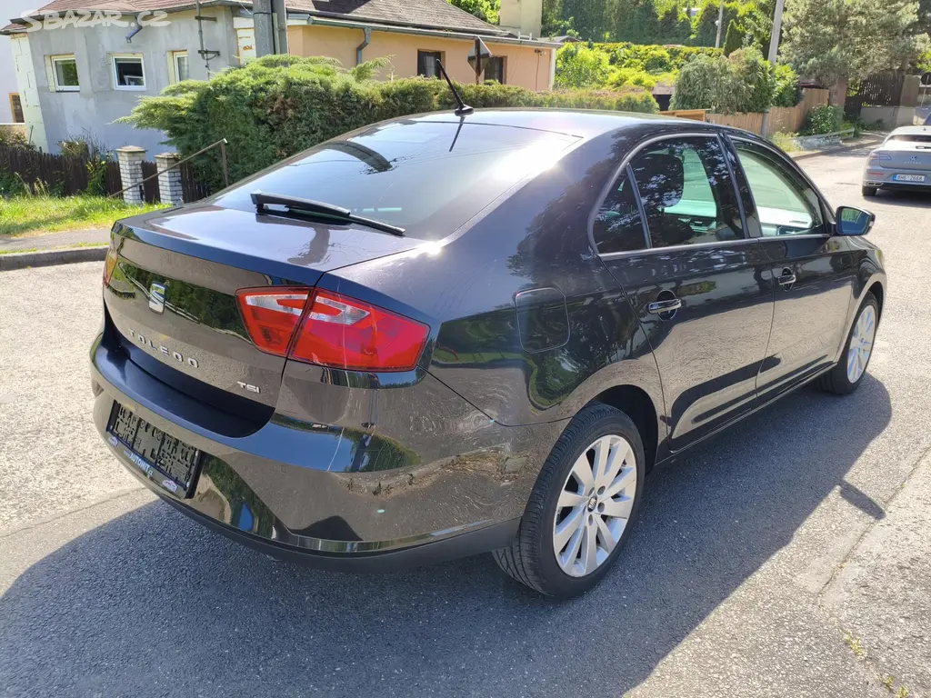 Seat Toledo, 1,2 TSI 81Kw Style - fotka 6
