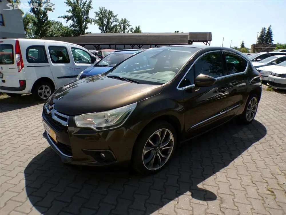 Citroën DS4 1,6 THP200 - fotka 2
