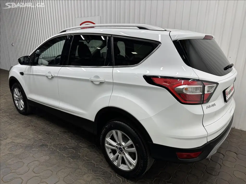 Ford Kuga, 1,EB 110kW TITANIUM 2XALU - fotka 6