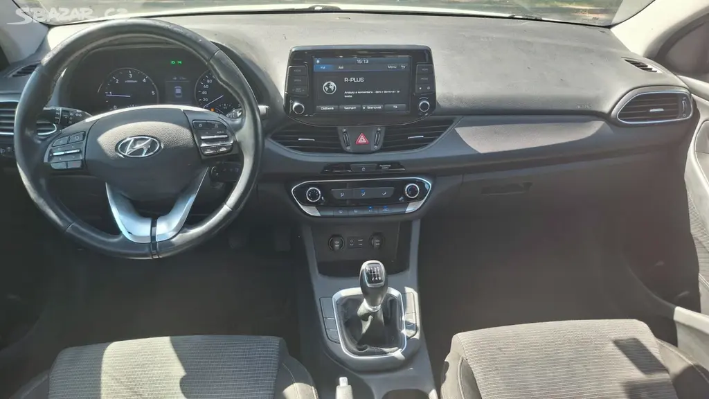 Hyundai i30, nová spojka,rozvody2020 odpoč. - fotka 3