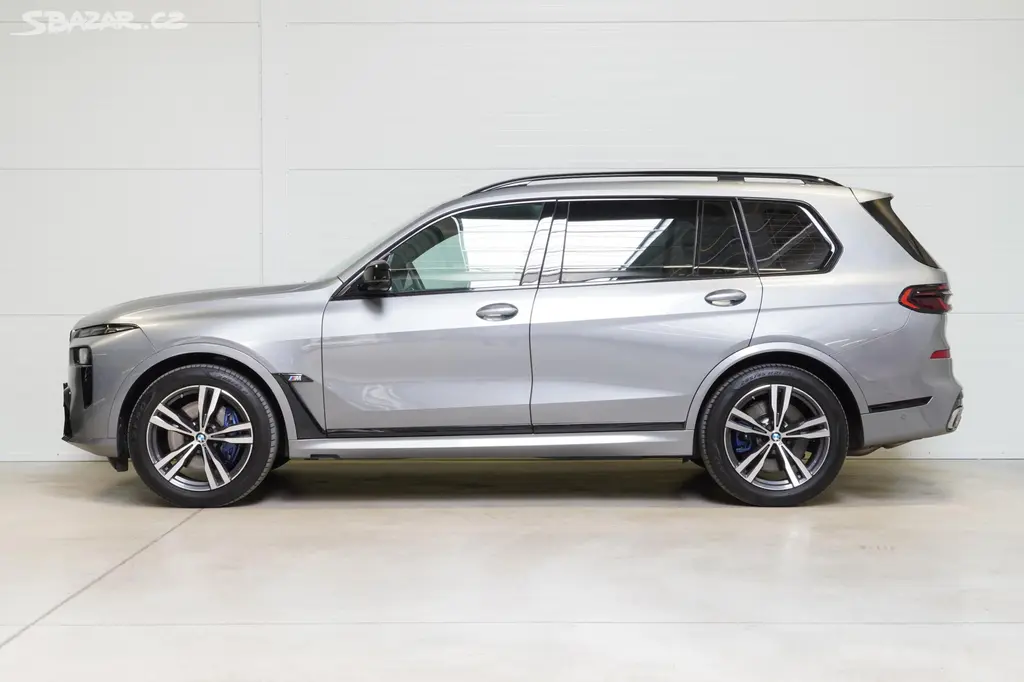 BMW X7, M60i,1.MAJ,ČR,DPH,Tažné - fotka 5