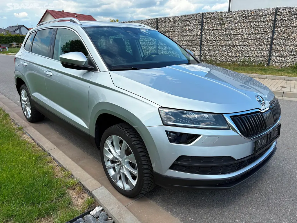 Škoda Karoq 1.5 TSI DSG,vyhřívané 4xsedadla+volant - fotka 2