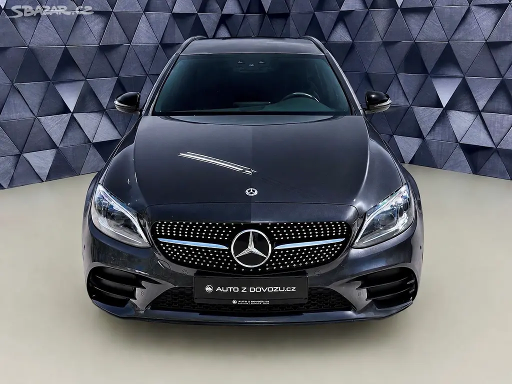 Mercedes-Benz Třídy C, 300d AMG, WEBASTO, BURMESTER, - fotka 3