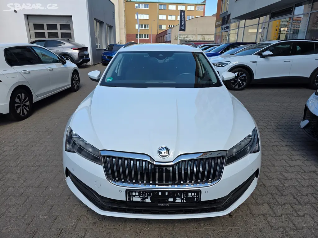 Škoda Superb 3 Combi 2.0 TDI 110kW DSG Tažné - fotka 2