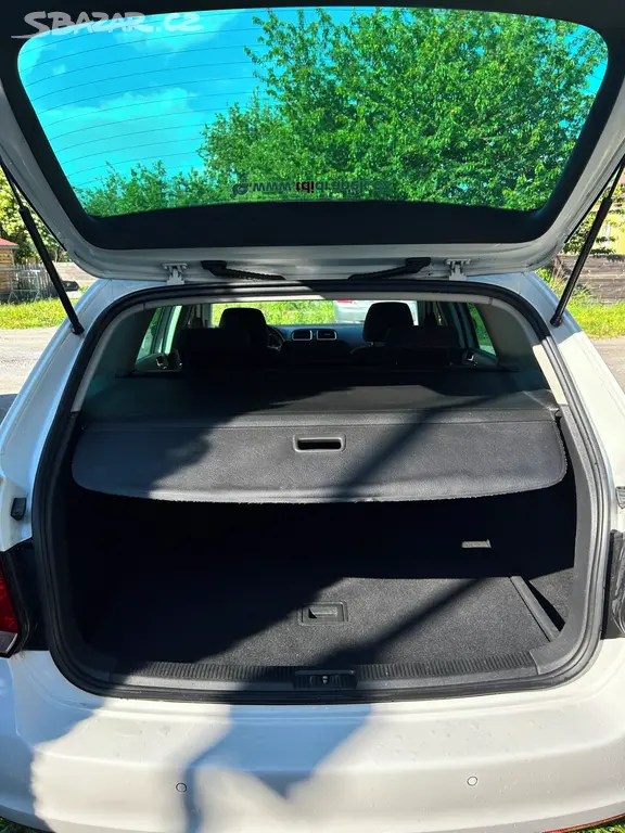Volkswagen Golf VI Variant 2.0 TDI 125 kW - fotka 4