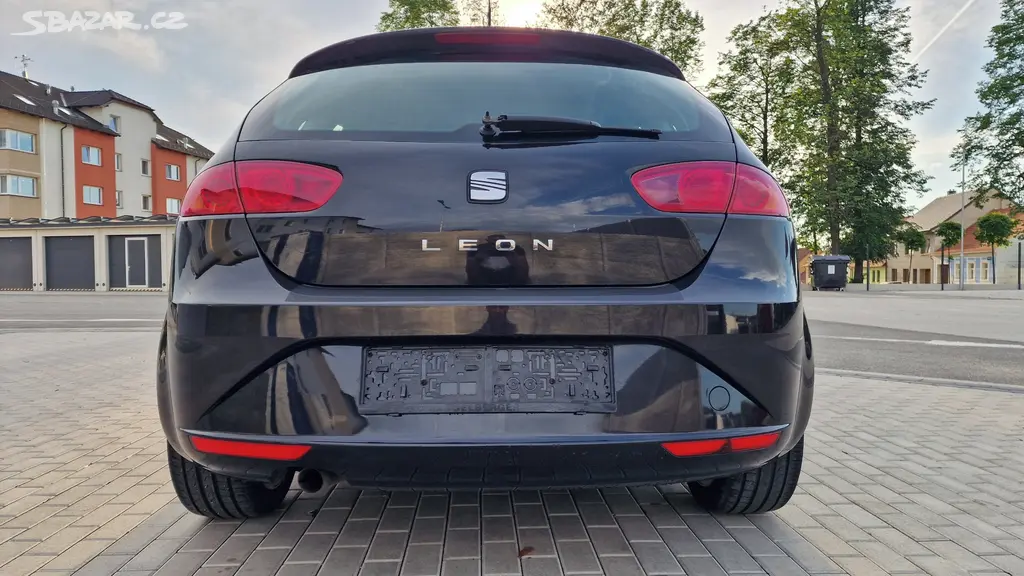 Seat Leon 1.6 TDi (2012) - Bez koroze, Serviska ! - fotka 4