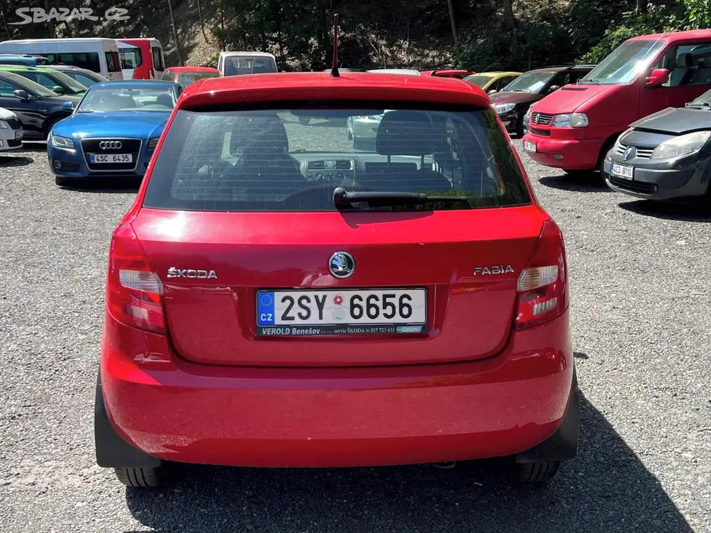 Škoda Fabia 1.2htp 51kW 50tkm 1.majitel 2014 ČR - fotka 5