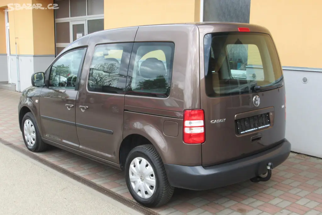 Volkswagen Caddy, 1.6 TDI KLIMA TAŽNÉ - fotka 2
