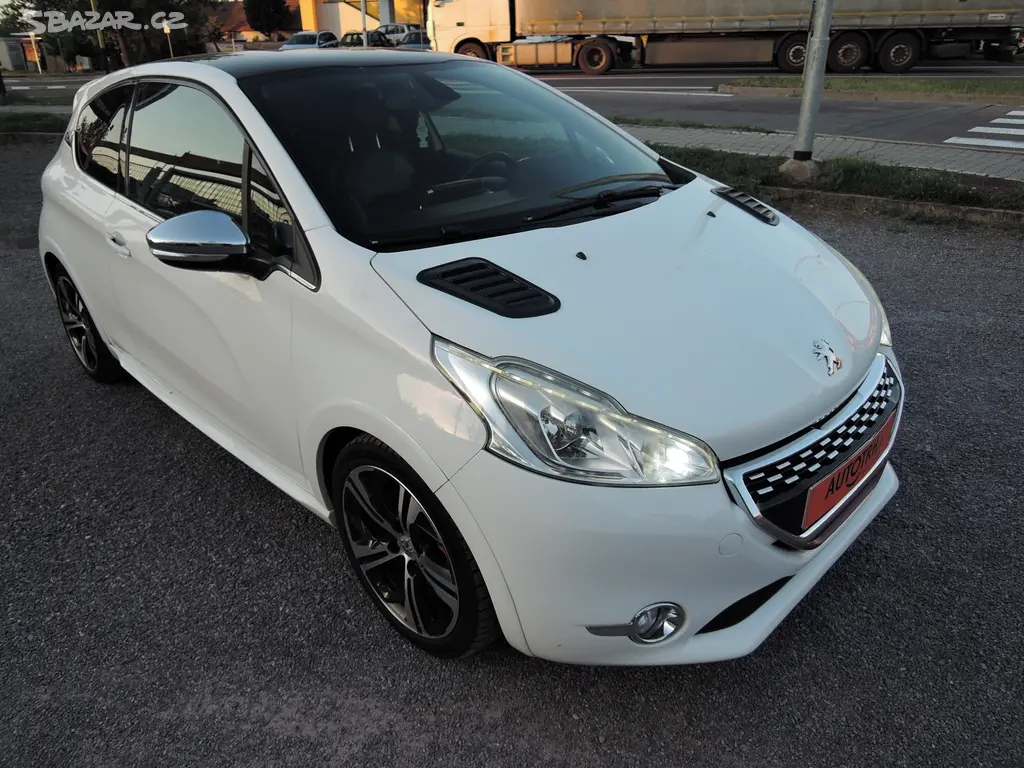 Peugeot 208 1,6 GTi 200PS Navi Kůže 132tkm 2013