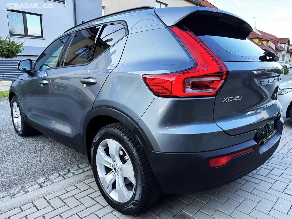 VOLVO XC40 2.0D3 AUTOMAT,LED,POLOKŮŽE,TEMPOMAT,DPH - fotka 6