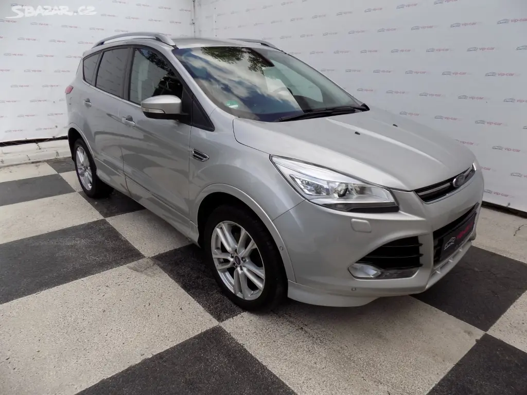 Ford Kuga, 2.0TDCi/Individual/AWD/AT/ - fotka 5