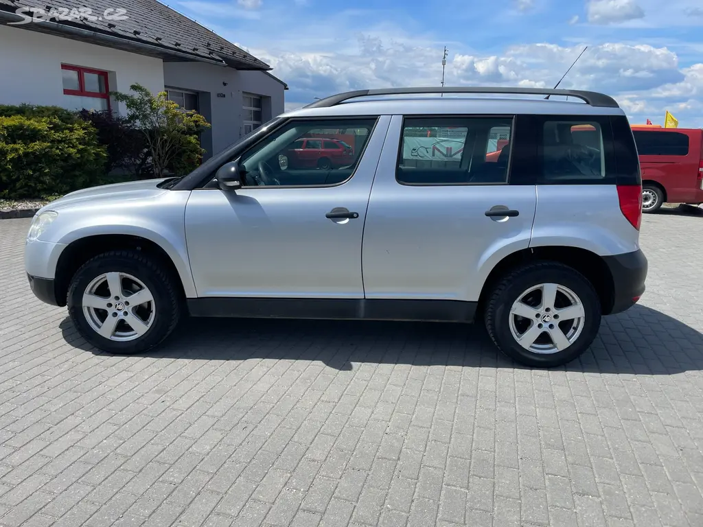 ŠKODA YETI 1,2TSI 77kW Tažné, bez koroze 2010 - fotka 2