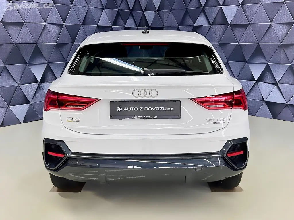 Audi Q3, 35TDI QUATTRO SB, VIRTUAL, LED - fotka 6