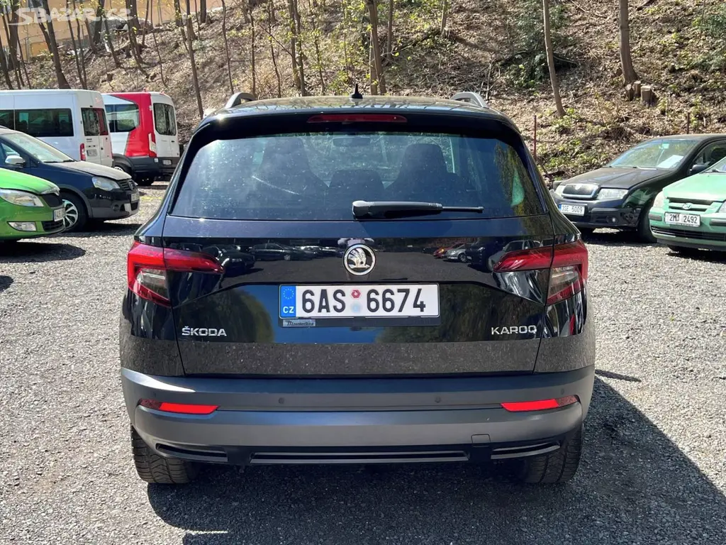 Škoda Karoq 1.0 TSI 85kW LED klima ČR 136tkm 1.maj - fotka 5