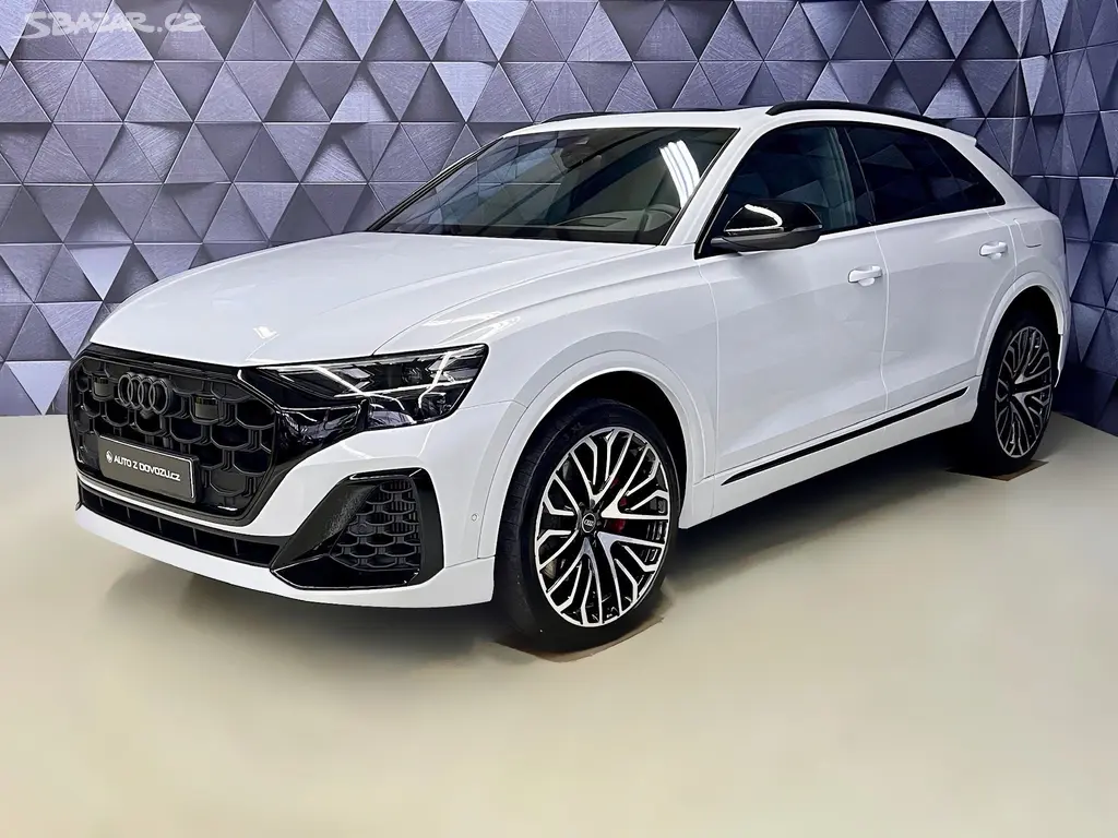 Audi Q8, 60TFSI e QUATTRO, MASÁŽE, B&O