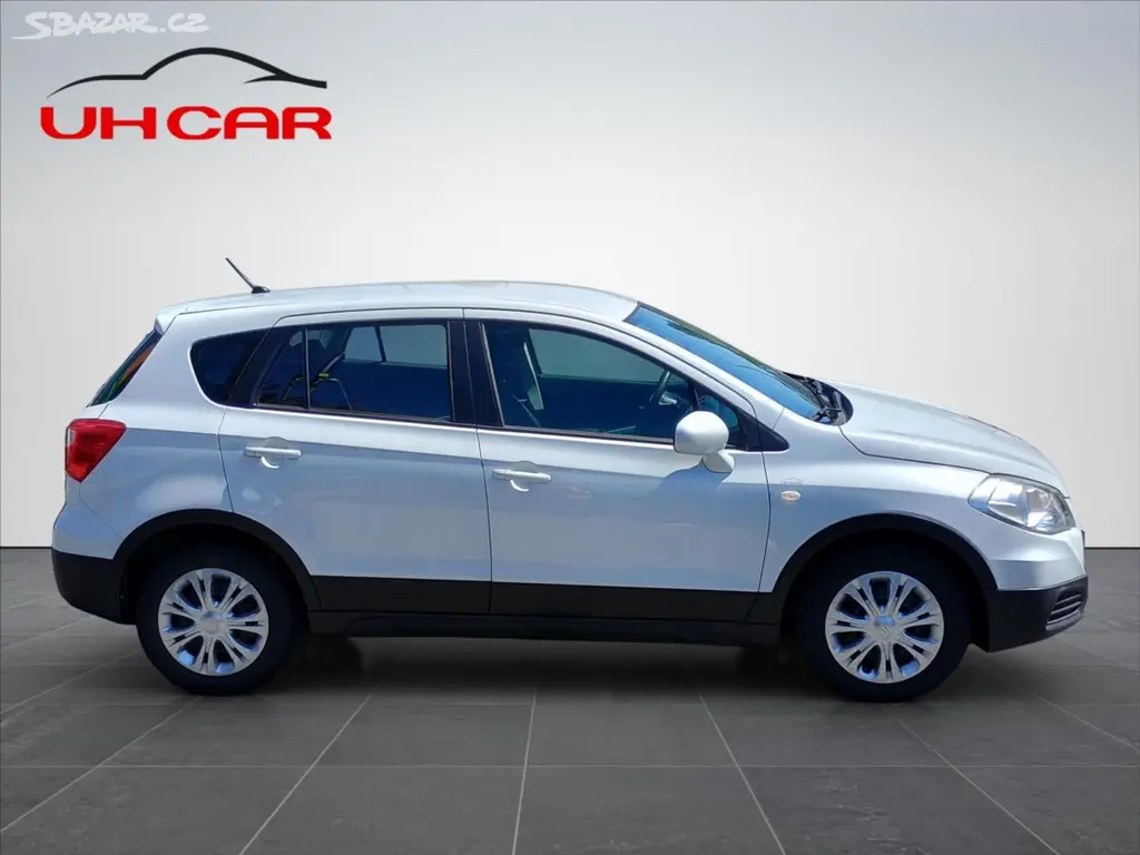 Suzuki SX4 S-Cross, 1,6 VVTi Comfort - fotka 4
