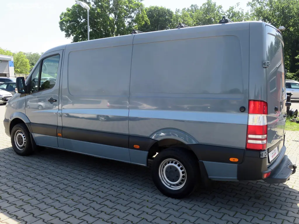 Mercedes-Benz Sprinter L2H1 2.2 CDi 120 kW - fotka 6