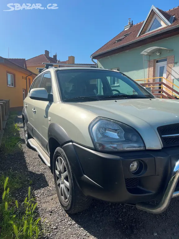 Hyundai Tucson 2.0 CRDI - fotka 3