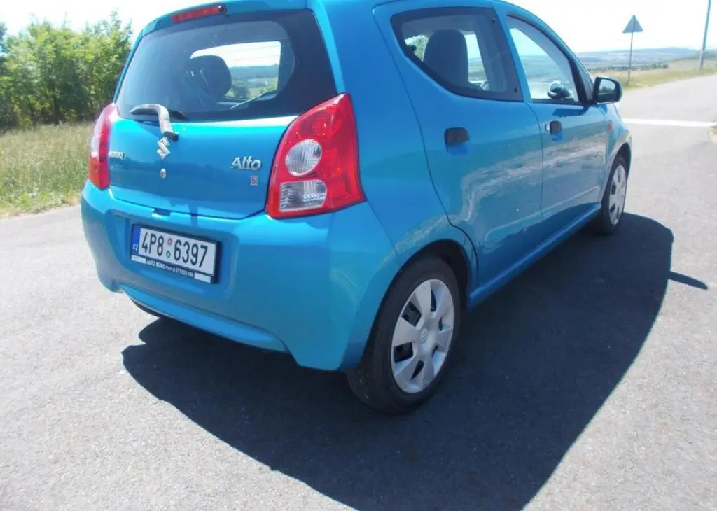 Suzuki Alto 1,0 1 maj koup v ČR 66 000 KM benzín - fotka 5
