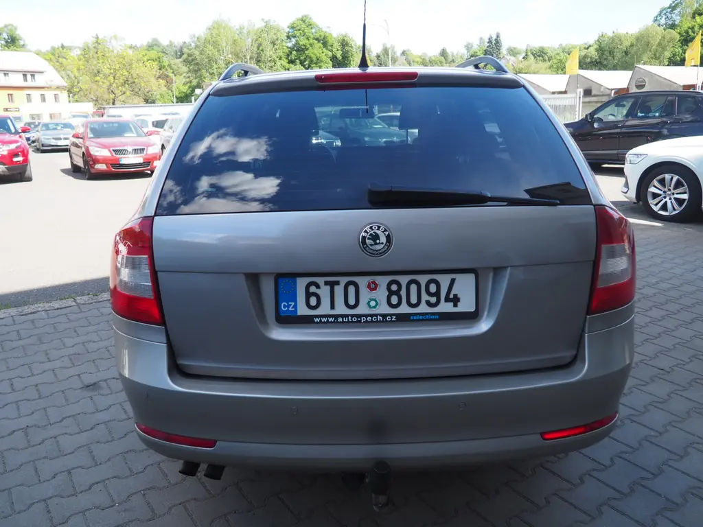 2009 Škoda Octavia 1.8i, 118kW 4x4 - fotka 3