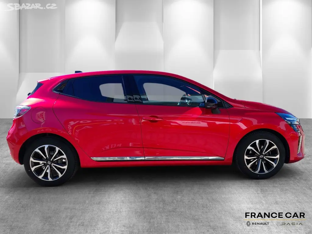 Renault Clio, 1,0 TCe Techno 67 kW ČR - fotka 4