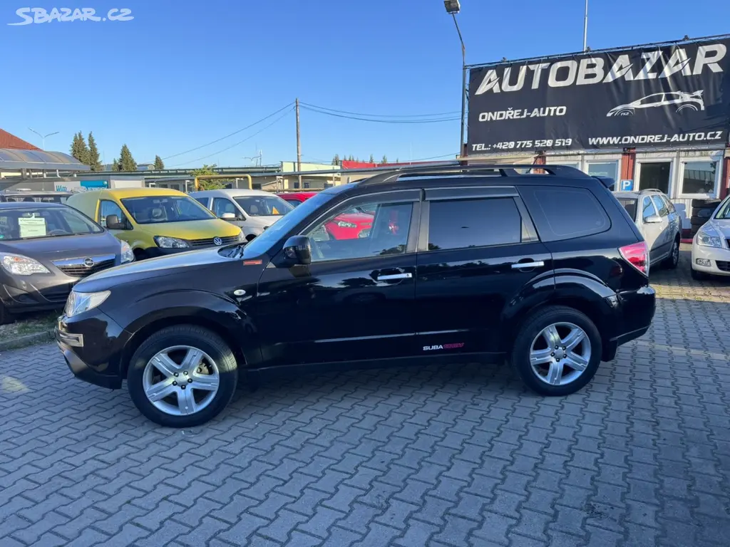 Subaru Forester, 2,5i 126 KW 30TH ANNIVERSARY - fotka 3
