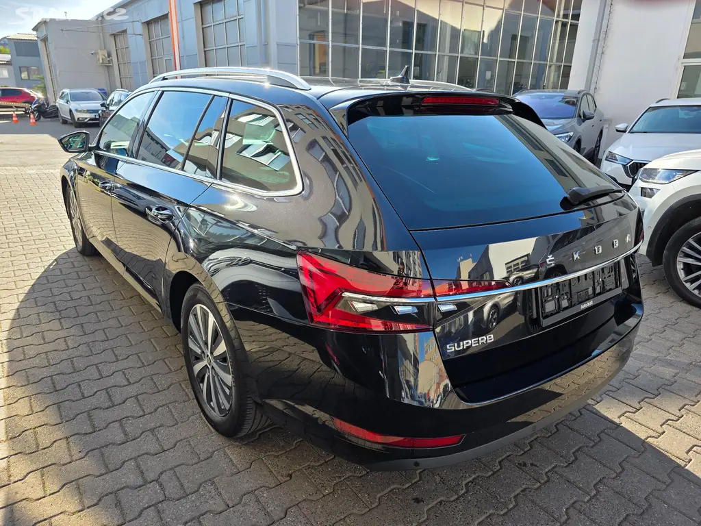 Škoda Superb 3 Combi 2.0 TDI 110kW DSG Tažné - fotka 4