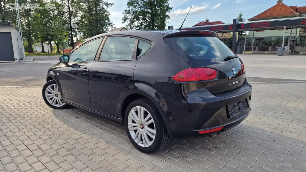 Seat Leon 1.6 TDi (2012) - Bez koroze, Serviska ! - fotka 5
