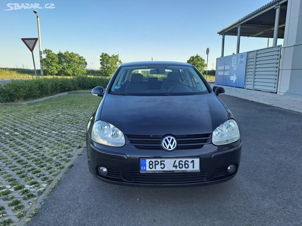 Volkswagen Golf, 1.6 75KW PĚKNÉ AUTO,NOVÁ STK - fotka 2