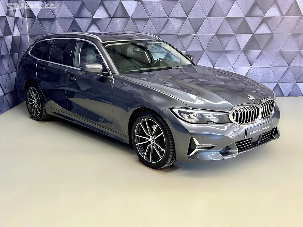 BMW Řada 3, 320d xDrive LUXURY LINE, PANOR - fotka 4