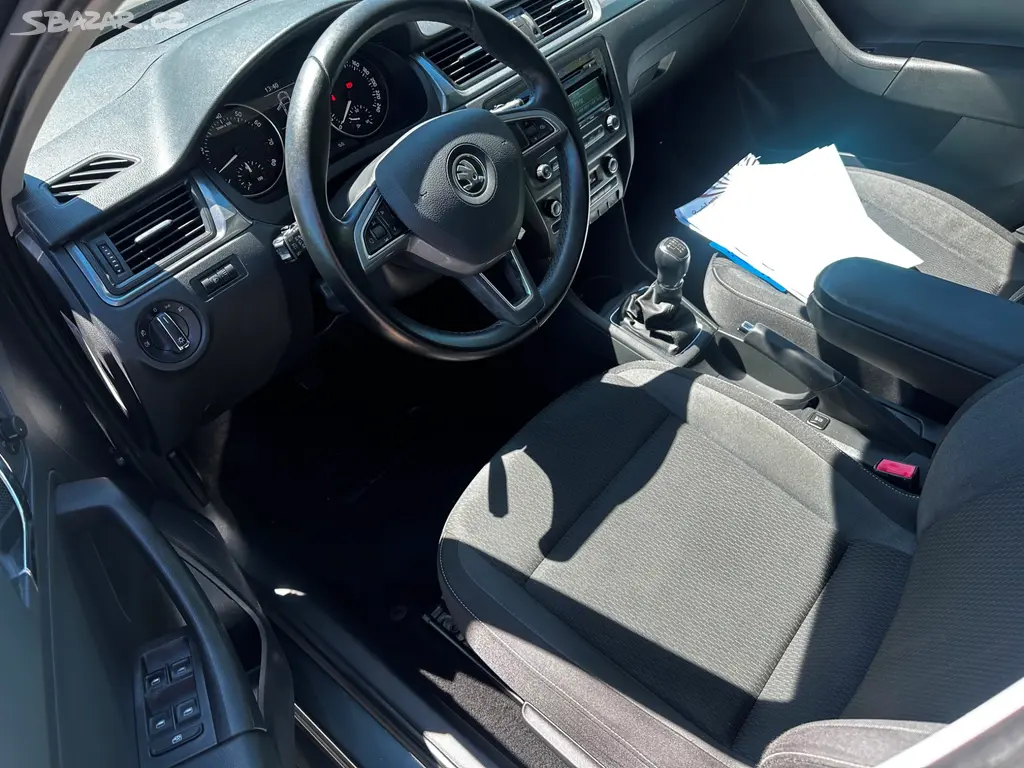Škoda Rapid 1.2TSi, r.2015, STK, klima,1.majitel - fotka 6