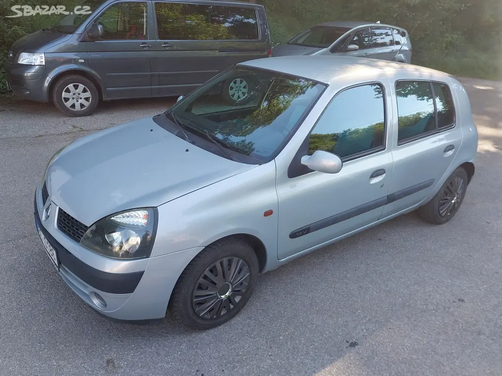 Náhled: Renault Clio 1.2, benzín, 55kw, rok 2002, klima.