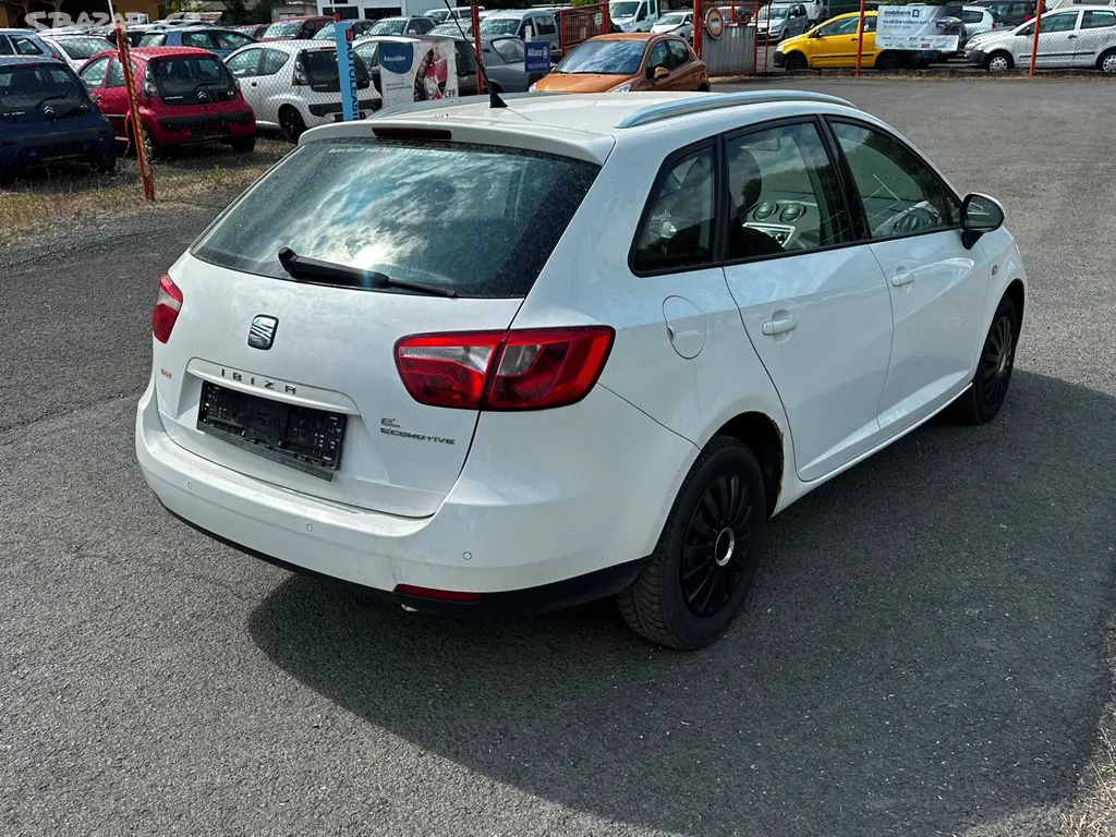 Seat Ibiza 1.2TDi, r.2012, serviska, pouze prodej - fotka 3