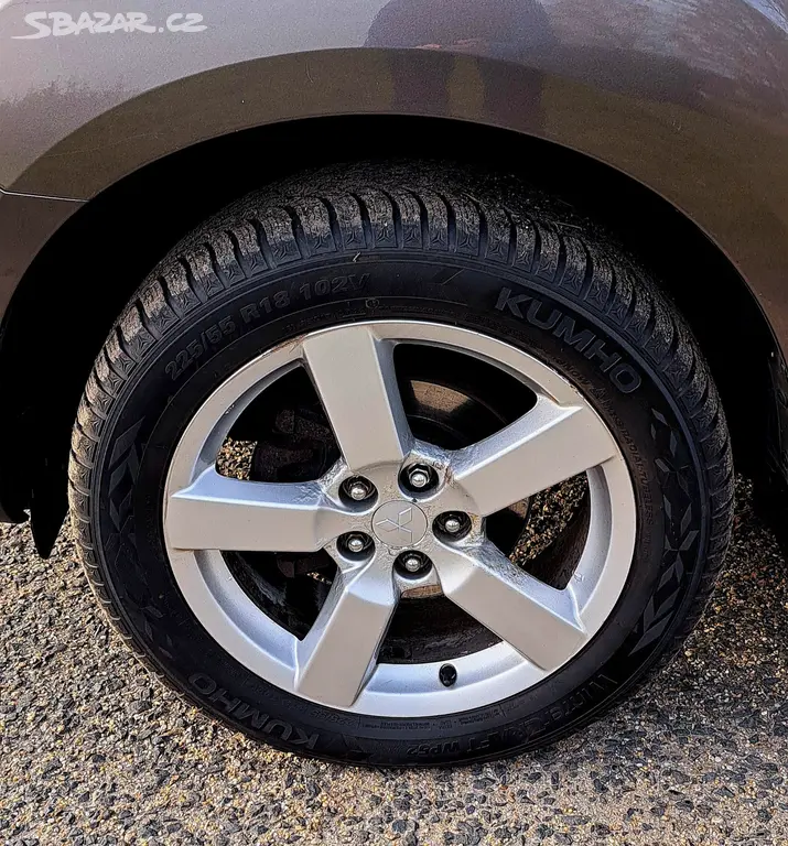 Mitsubishi Outlander 2.2 DI-D MIVEC,Instyle7,4x4 - fotka 5