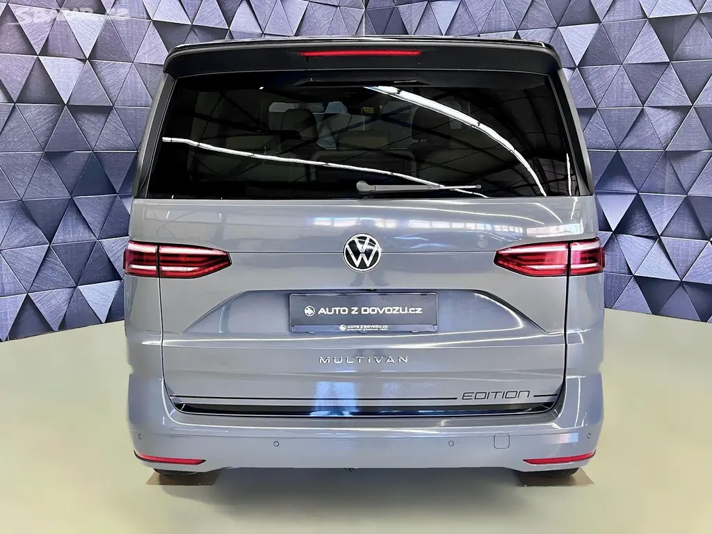 Volkswagen Multivan, 2.0 TDI DSG LIFE EDITION - fotka 6