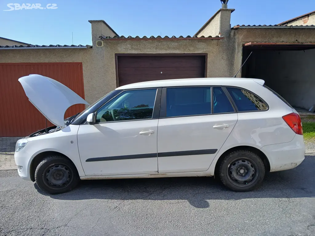 Škoda Fabia kombi - fotka 3