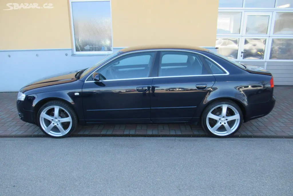 Audi A4, 1.9 TDi AUT.KLIMA VYHŘ.SEDAČKY - fotka 6