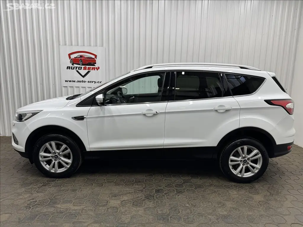 Ford Kuga, 1,EB 110kW TITANIUM 2XALU - fotka 4