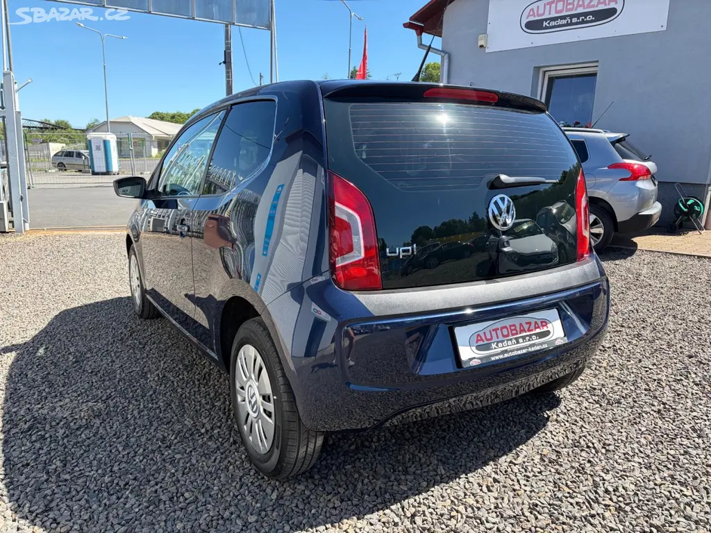 Volkswagen Up!, 1,0 AUTOMAT. AC,INVERZNÍ PEDÁL - fotka 3