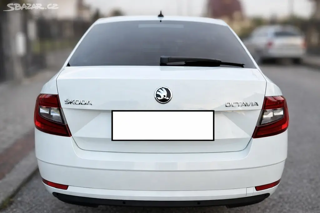Škoda Octavia III 2.0 TDI DSG Laurin & Klement - fotka 3