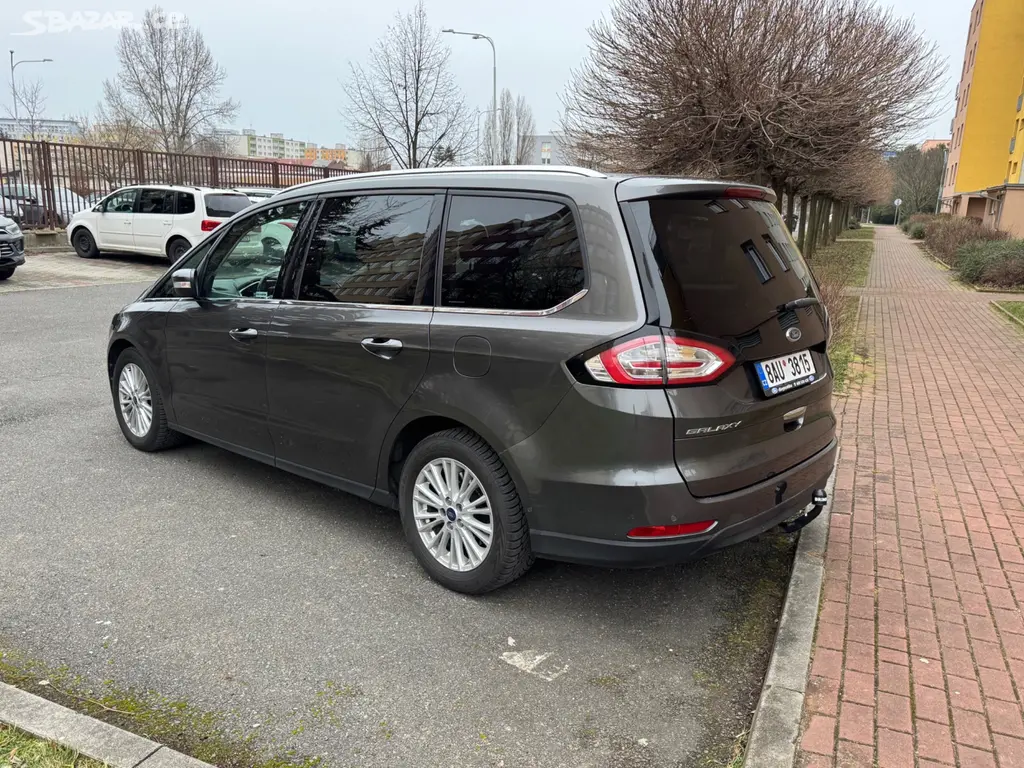 Ford Galaxy 2.0TDCi 110kW Automat 7míst rok 4/2018 - fotka 3