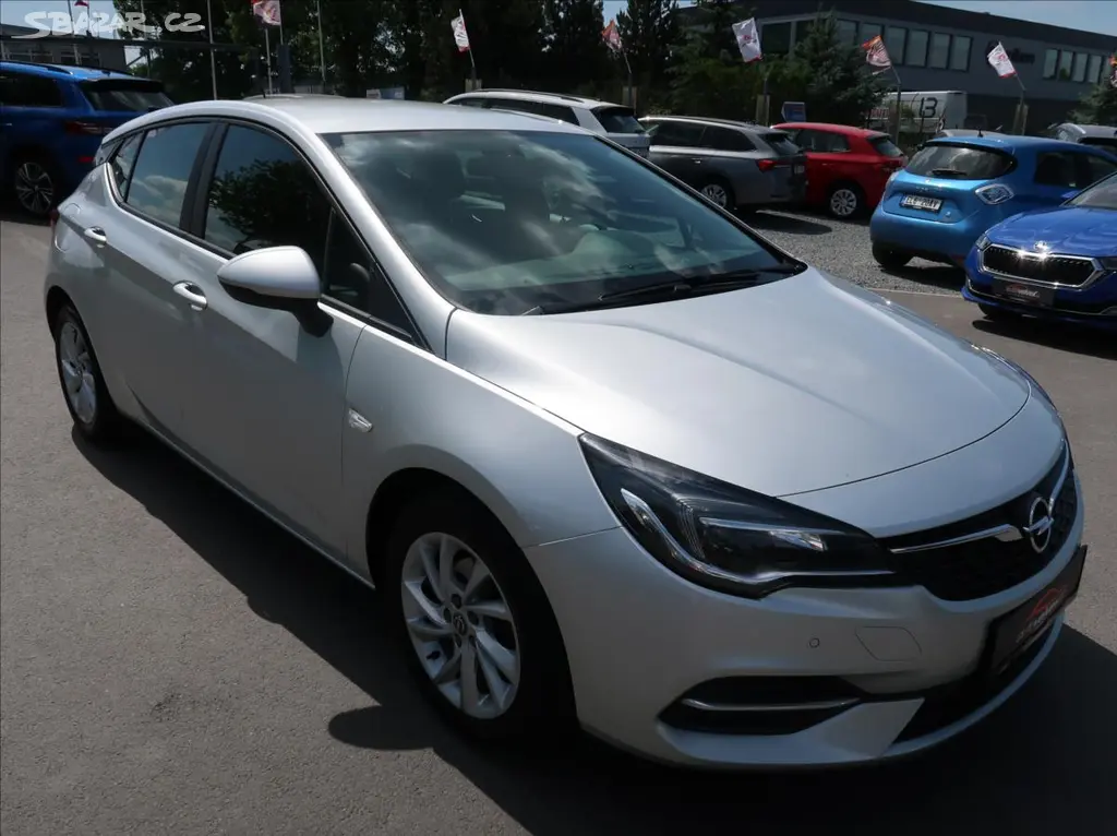 Opel Astra, 1,2 Turbo,81kW,NovéČR,Serv.kn. - fotka 2