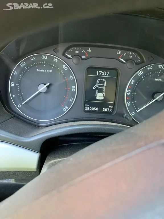 Octavia II - 1.9 TDI - 77kw - fotka 5