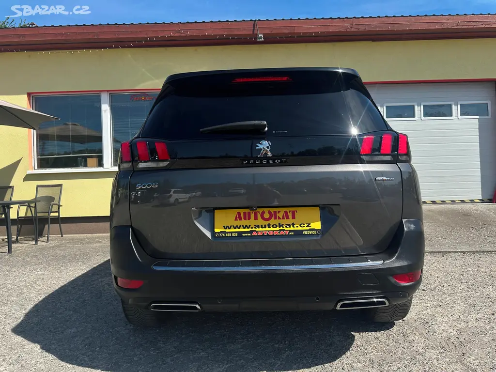 Peugeot 5008 1.5HDi 96KW/GTLINE/7MÍST/1MAJ - fotka 4