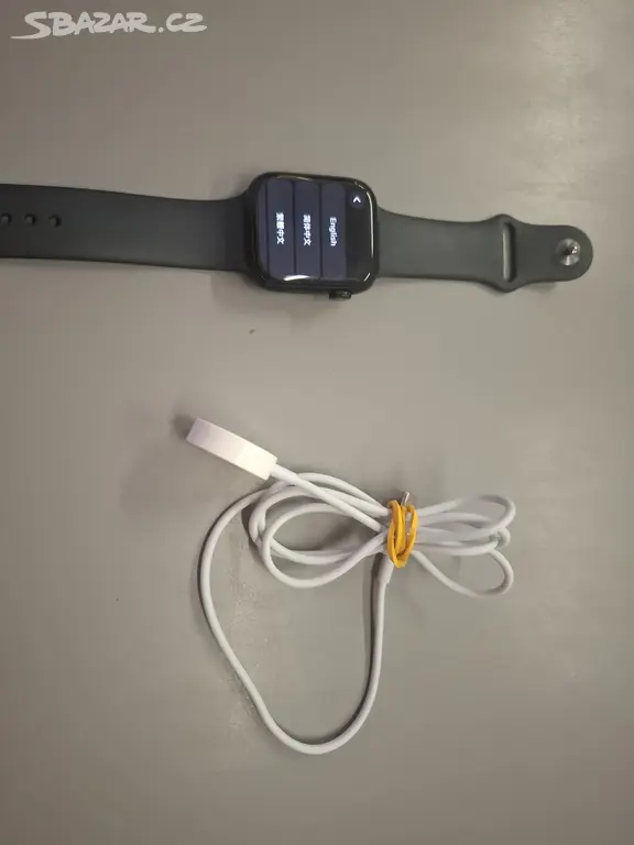 Náhled: Prodam Apple watch 7 45mm