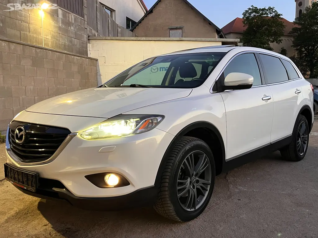 MAZDA CX-9,2015 3.7 V6,XENONY,NAVI,KŮŽE,ŠÍBR,BOSE!
