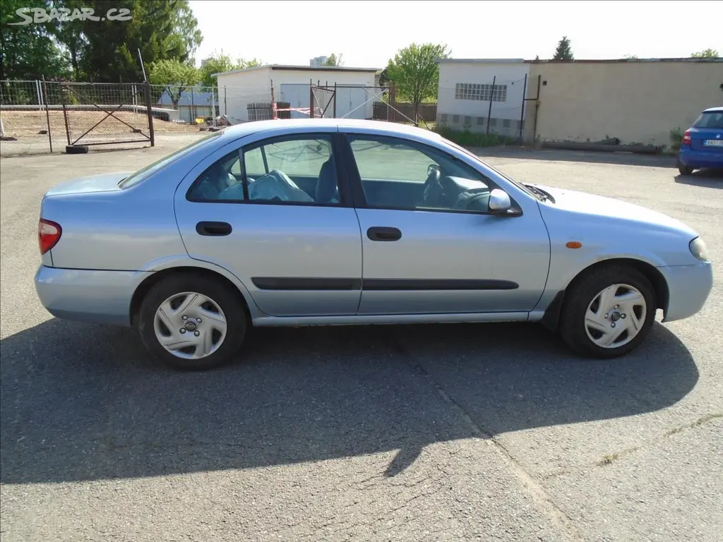 Nissan Almera, 1,5 - fotka 5