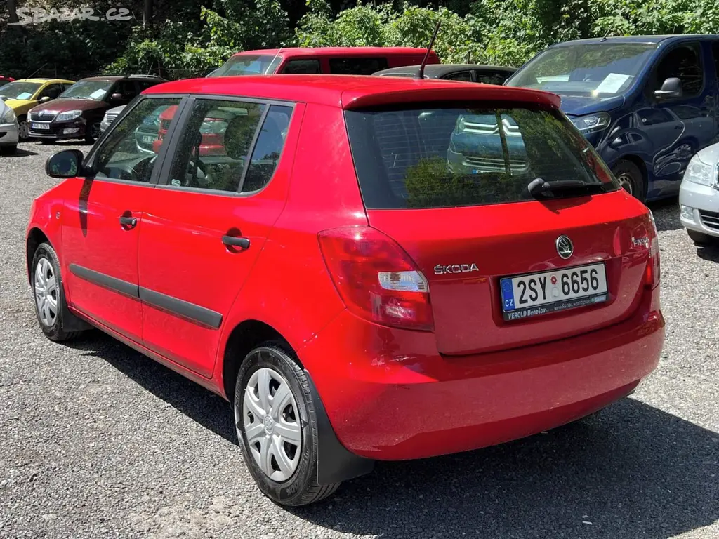 Škoda Fabia 1.2htp 51kW 50tkm 1.majitel 2014 ČR - fotka 4