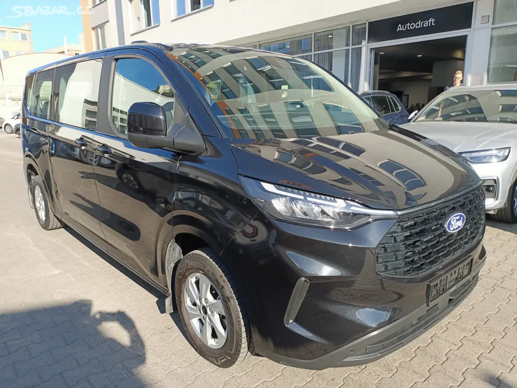Ford Tourneo Custom 2.0 EcoBlue 100kW / 9-míst