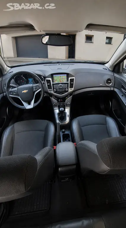 Chevrolet Cruze 2014 1.4i 173 000 km - fotka 6